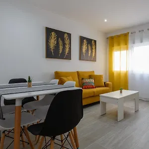 https://apartamento-el-tesoro-de-la-caleta.es-andalucia.com